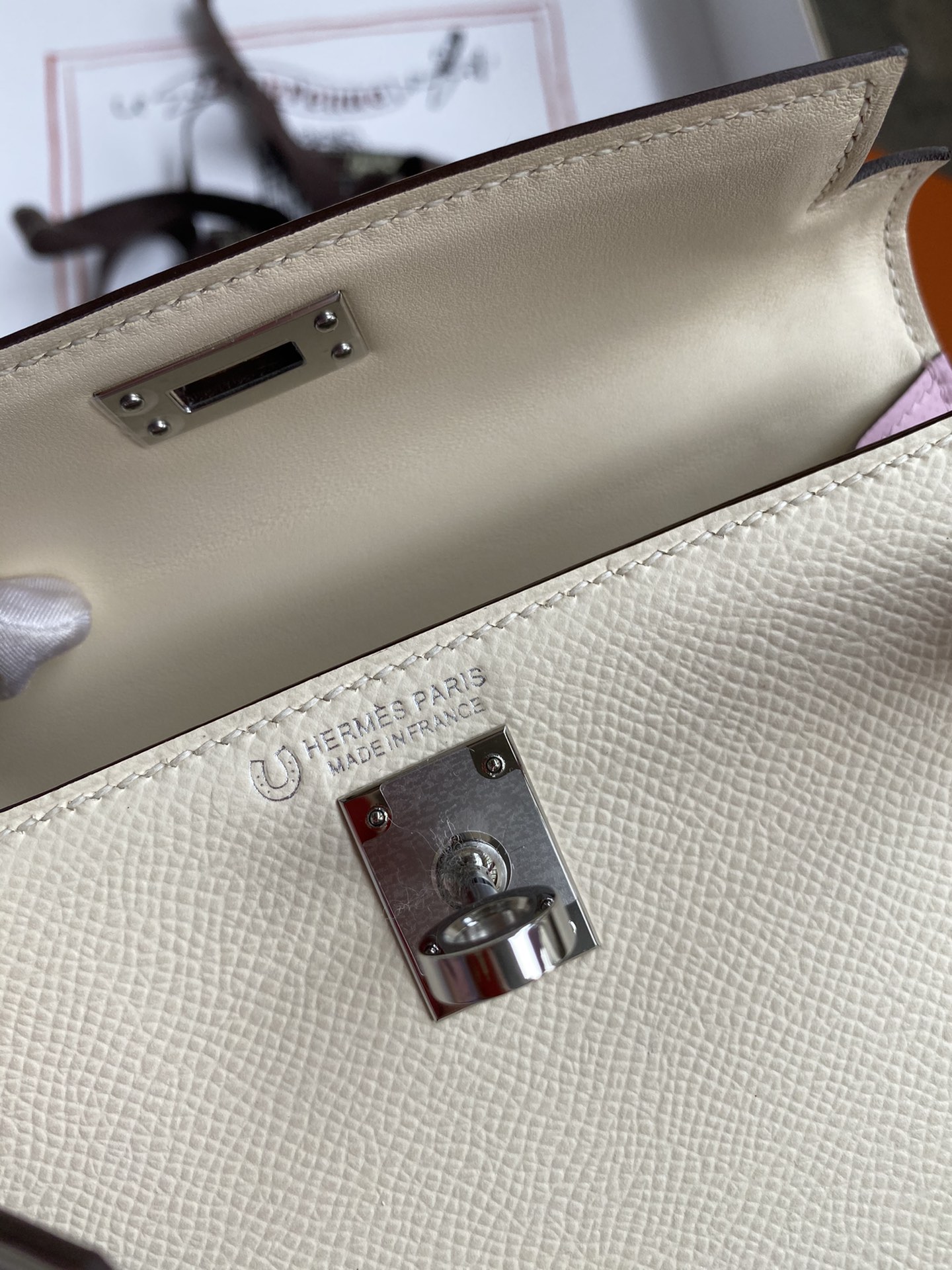 Hermes Kelly Mini II Bag 19CM In White Rose Confetti Epsom Leather